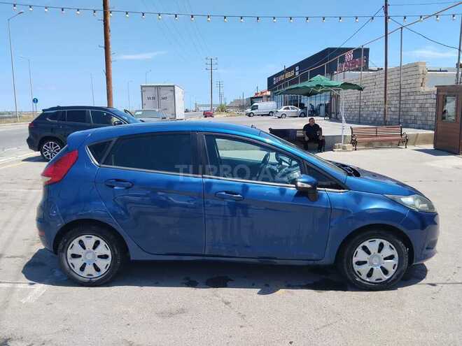 Ford Fiesta-6