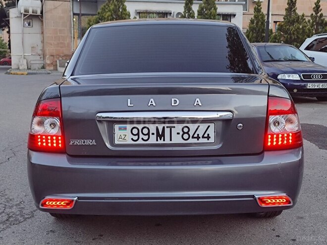 LADA (VAZ) Priora-12