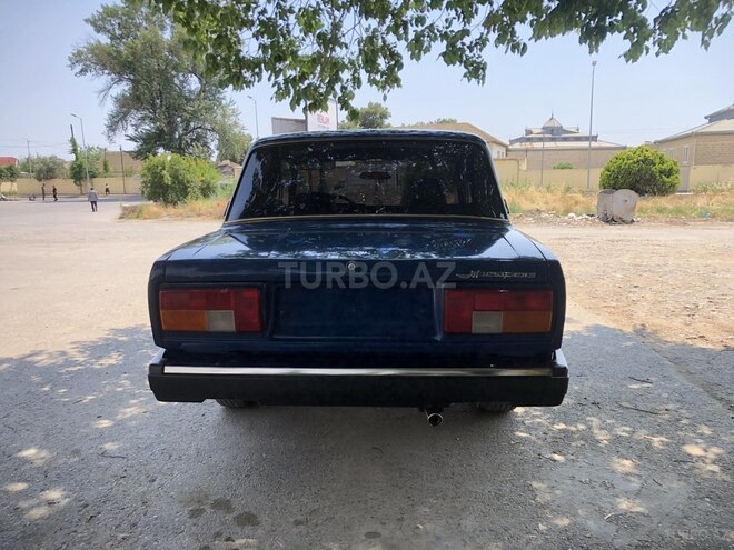 LADA (VAZ) 2107-4