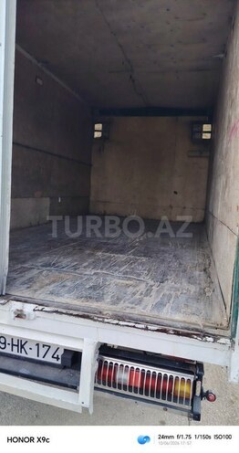 Ford Transit-3