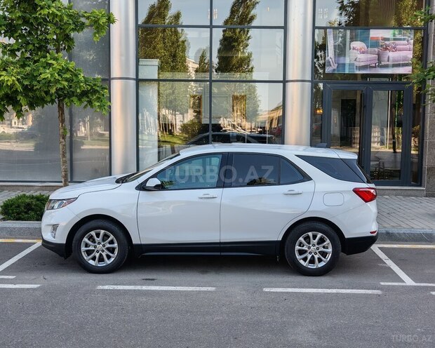 Chevrolet Equinox-5