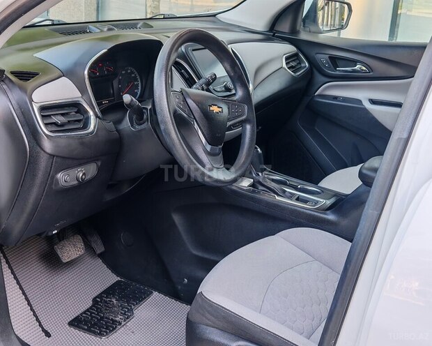 Chevrolet Equinox-13