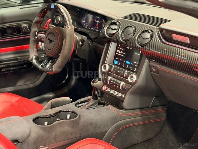 Ford Mustang 2019, 111,000 km - 2.3 l - Bakı