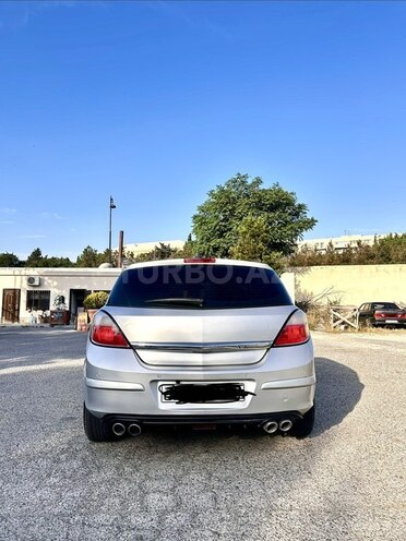 Opel Astra-2