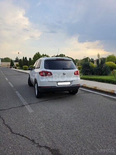 Volkswagen Tiguan-3