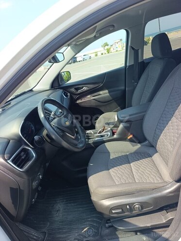 Chevrolet Equinox-11