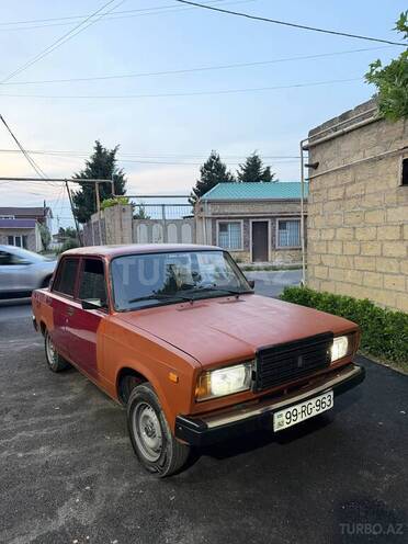 LADA (VAZ) 2107-1