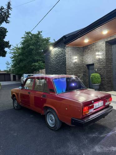 LADA (VAZ) 2107-4