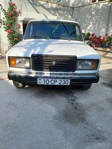 LADA (VAZ) 2107-2
