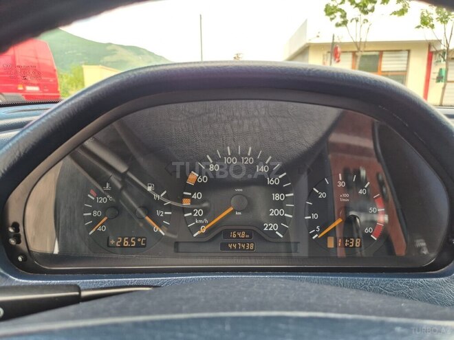 Mercedes C 220-9