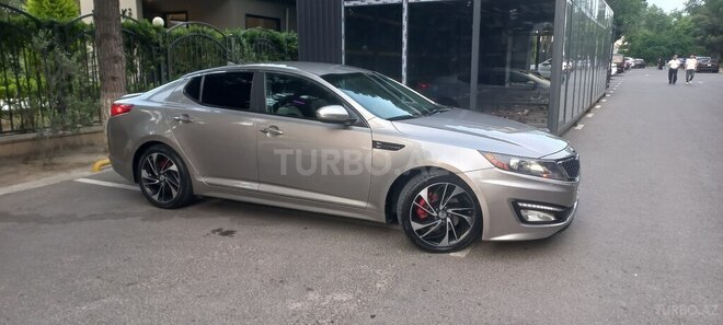 Kia Optima-3