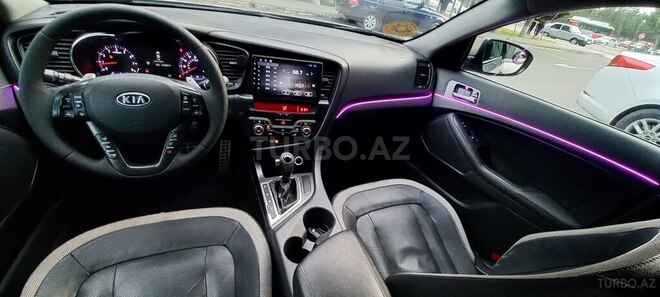 Kia Optima-10
