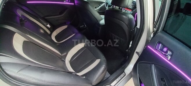 Kia Optima-11