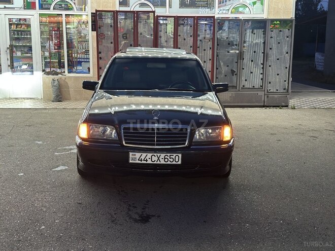 Mercedes C 230-16