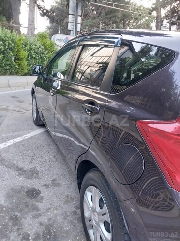 Nissan Note-5