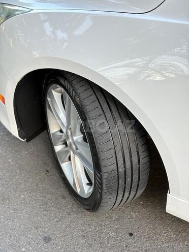Chevrolet Cruze-5