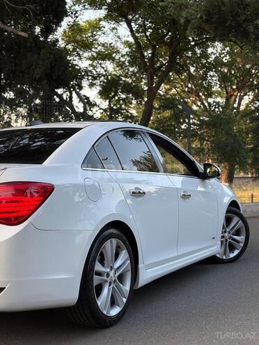 Chevrolet Cruze-4