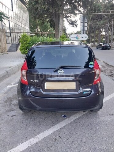 Nissan Note-9