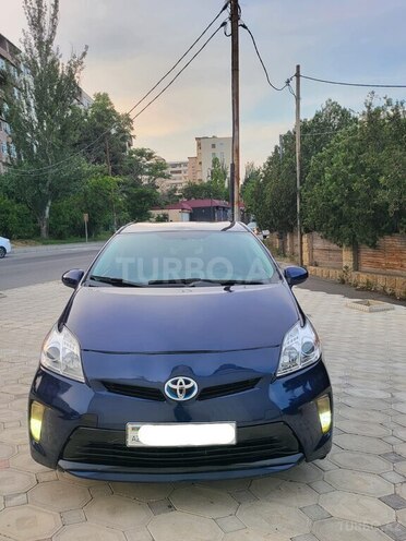 Toyota Prius-1