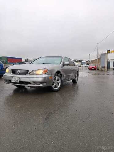 Nissan Maxima-5