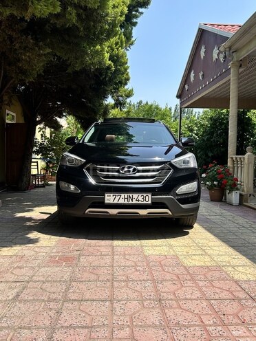 Hyundai Santa Fe-1