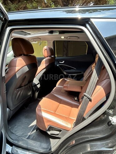 Hyundai Santa Fe-4