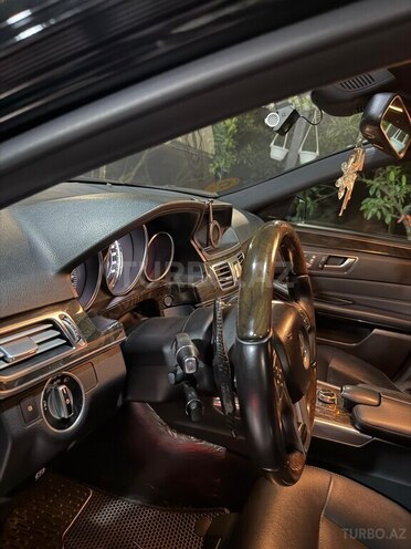 Mercedes E 350-5