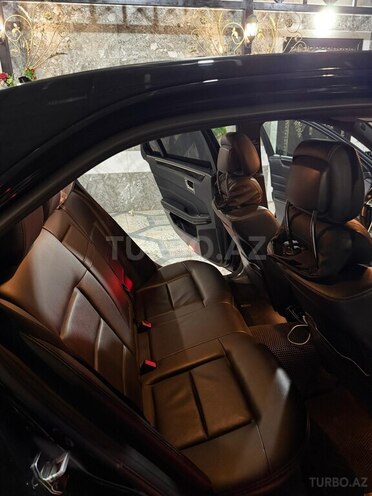 Mercedes E 350-9
