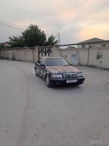 Mercedes C 180-1