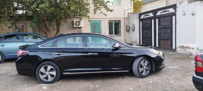 Hyundai Sonata-6