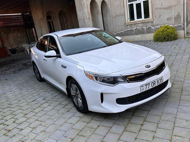 Kia Optima-1