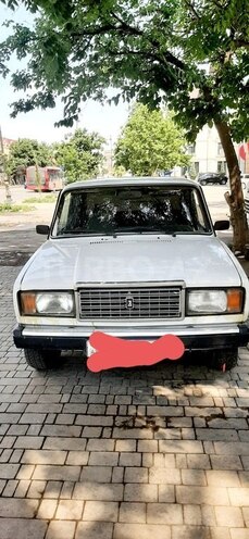 LADA (VAZ) 2107-1