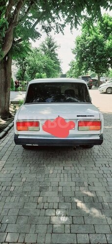 LADA (VAZ) 2107-2