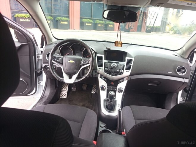 Chevrolet Cruze-3