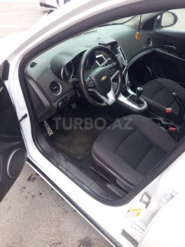 Chevrolet Cruze-6