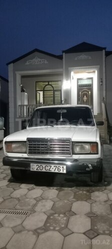 LADA (VAZ) 2107-1