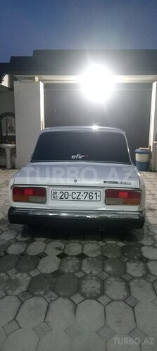 LADA (VAZ) 2107-5