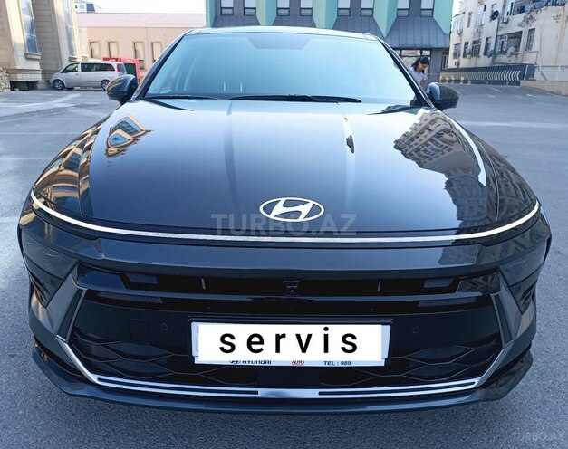Hyundai Sonata-1
