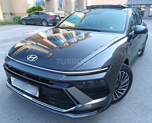 Hyundai Sonata-5