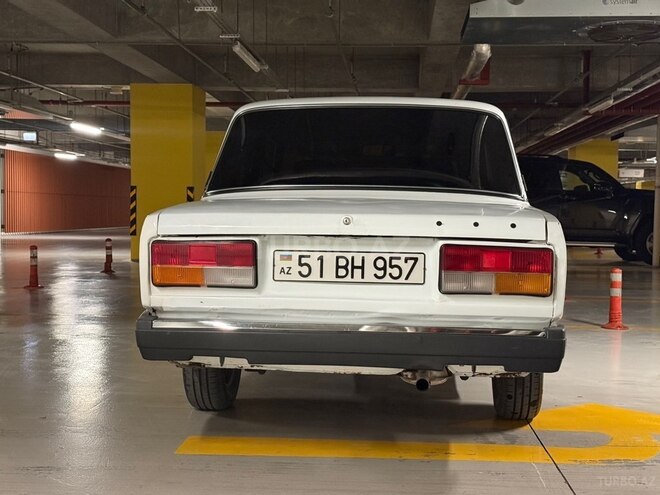LADA (VAZ) 2107-9