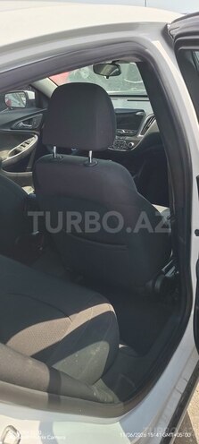 Chevrolet Malibu-9
