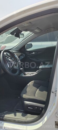 Chevrolet Malibu-6