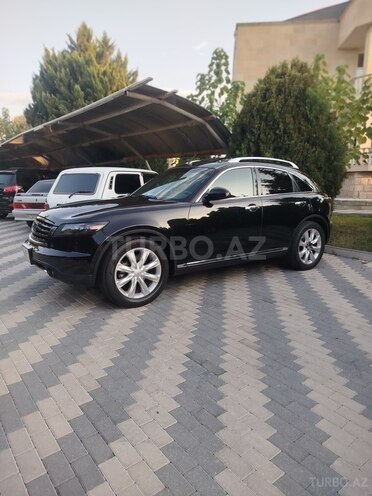 Infiniti FX35-11