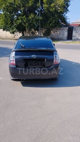 Toyota Prius-14