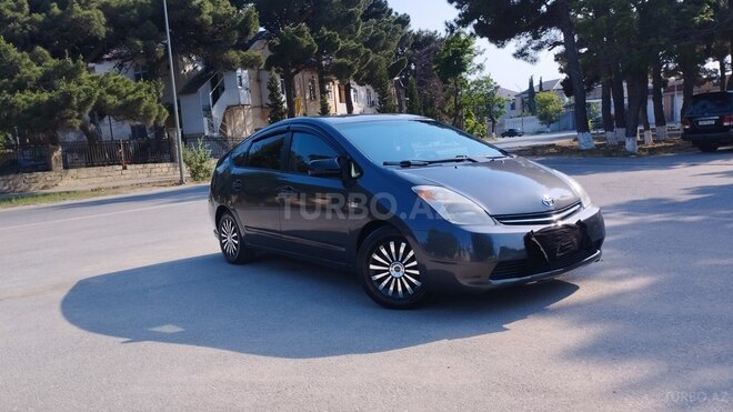 Toyota Prius-1