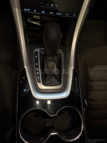 Ford Fusion (North America)-9