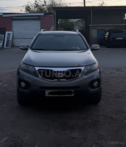 Kia Sorento-1