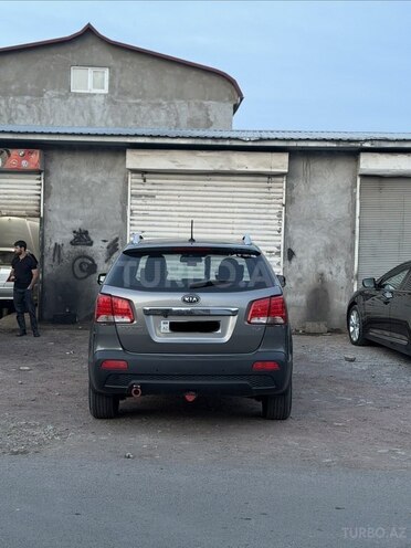 Kia Sorento-2
