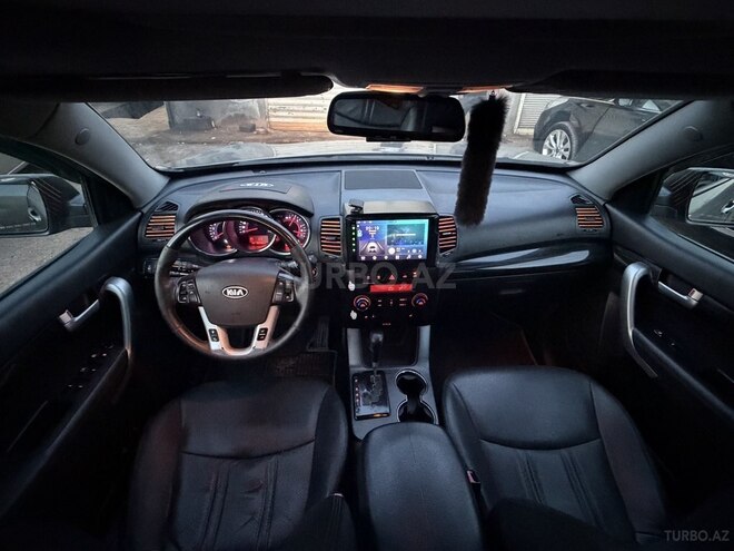 Kia Sorento-5