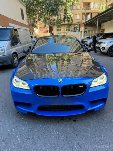 BMW M5-6